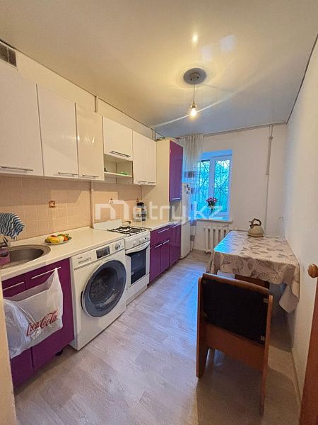 2 к.кв., 312 стр девизии