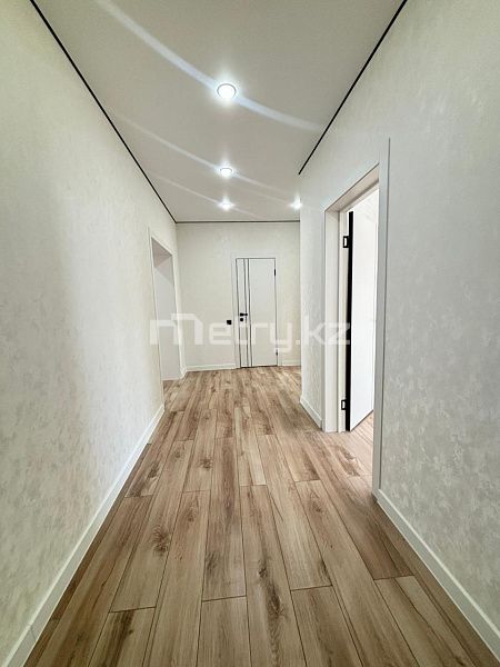 2 к.кв., Старая часть  82 кв.м.