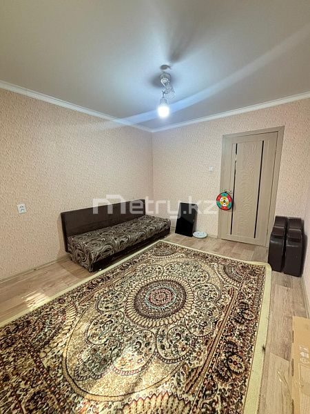 2 к.кв., 8 мкр Алтай 1 эт