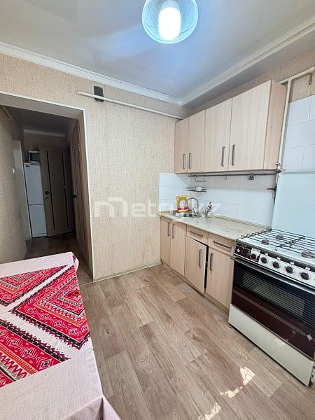 2 к.кв., 8 мкр Алтай 1 эт